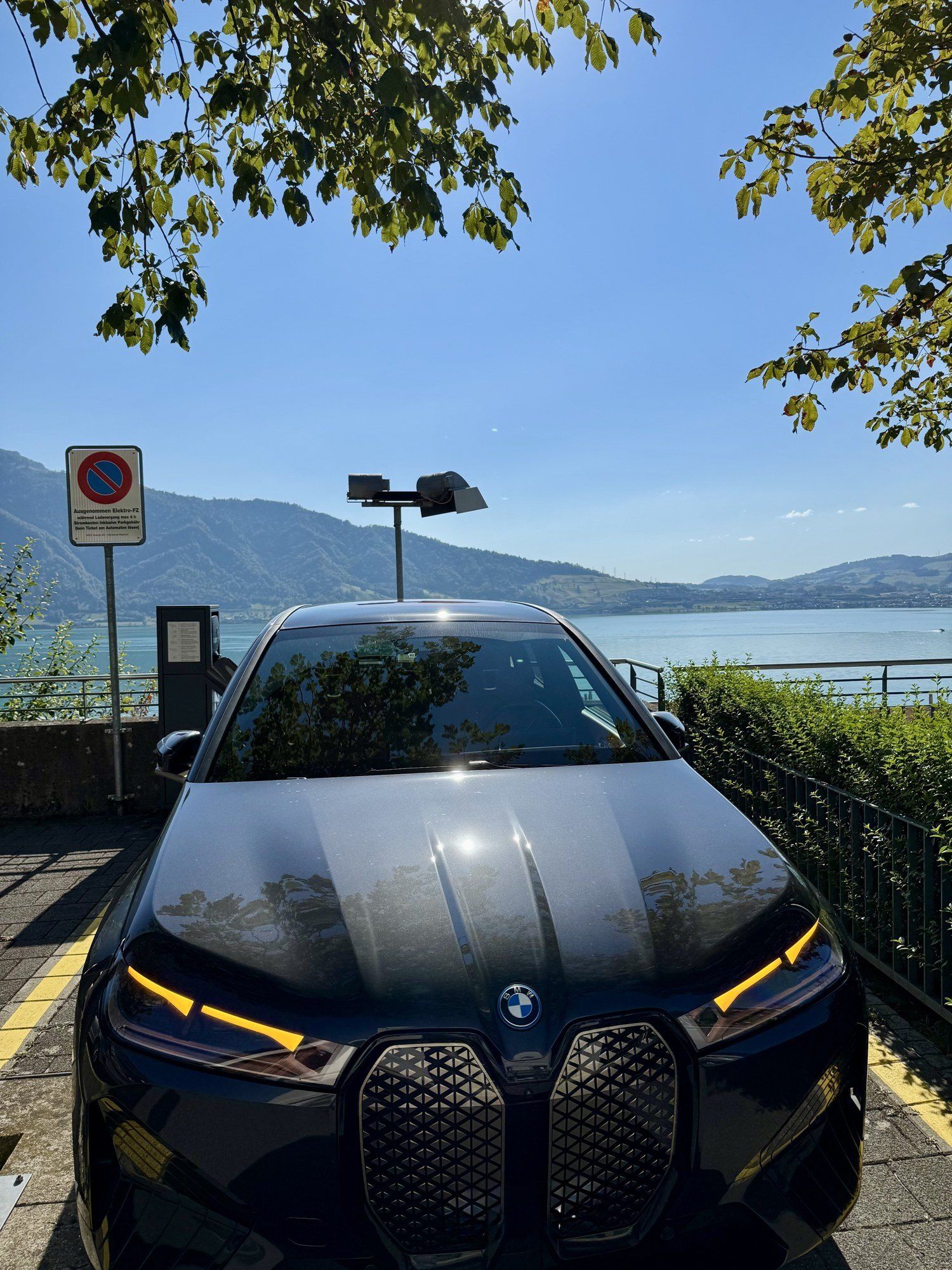 BMW iX xDrive50